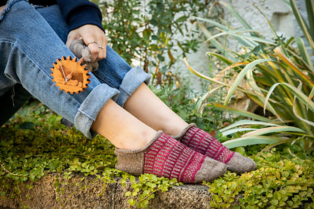 Ntaidrin (Wheat) Socks
