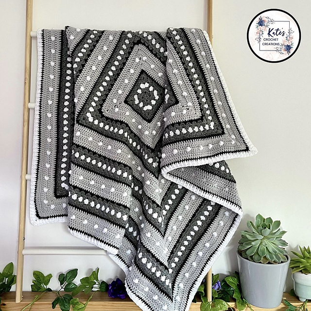 Bobblin’ Around Blanket