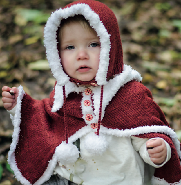 Ravelry: Santa Cape pattern by Naomi Dickins