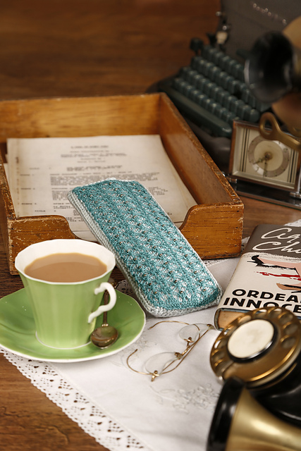Miss Jane Glasses Case