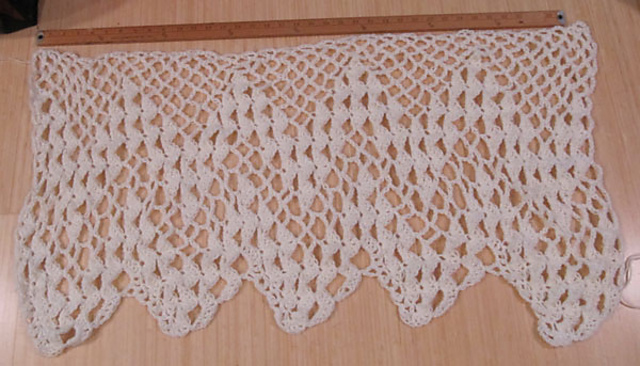 Deep Saw Tooth Lace