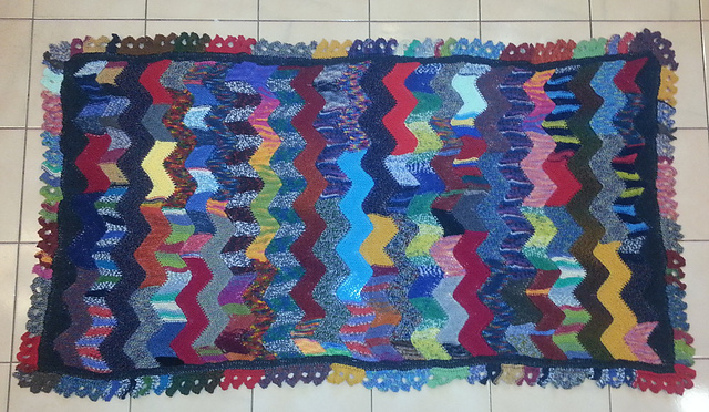 Motley - A Scrap Yarn Blanket