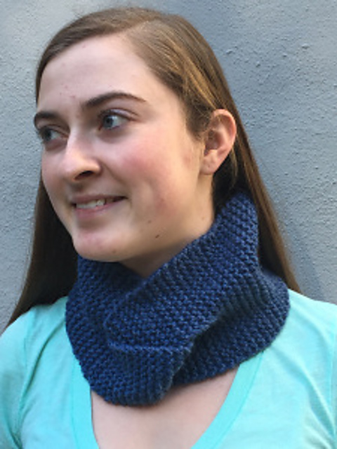 Mesmerizing Cowl