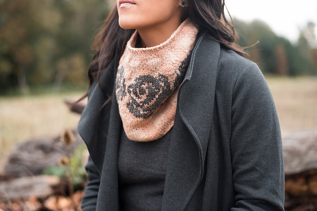 Buffalo Rose Beanie & Cowl