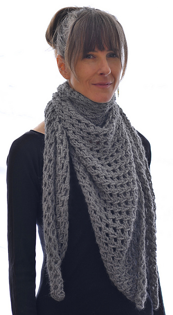 the Illimani Shawlette