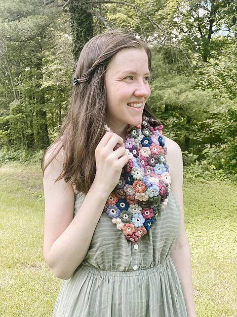 Fleurie Shawl