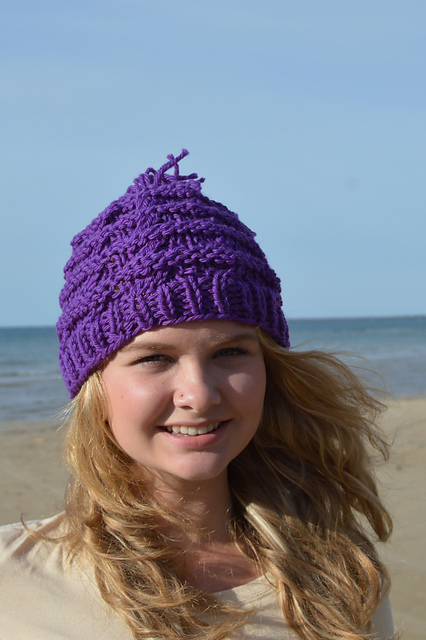 Cattia Cable Hat