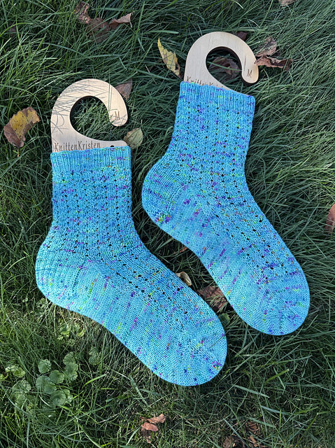 Tidepool Twists Socks
