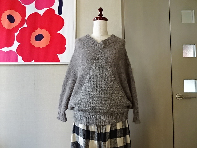 p.23 Dolman Pullover