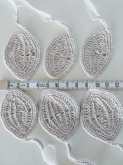 Figure 47 Blackberry Design: Leaves