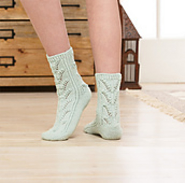 Lilies and Cables Socks