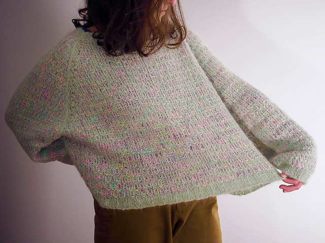 Pavlova Pullover