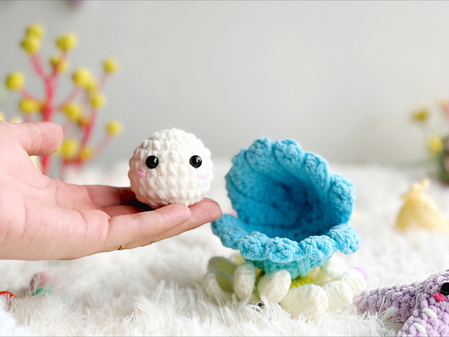 Mussel Amigurumi