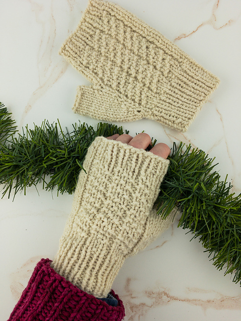 Hope & Joy Mitts