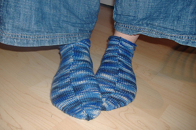 Pompom Bobby Socks