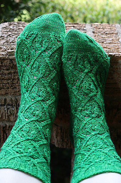 Hanging Vines Socks