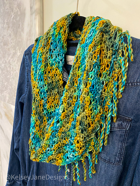 Cortez Boho Fringe Cowl