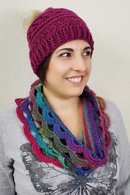 Scallops Lace Cowl