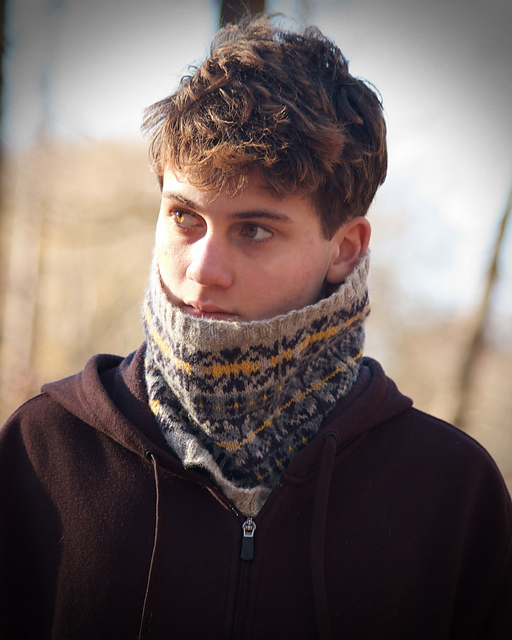 Rionnag Fair Isle Cowl