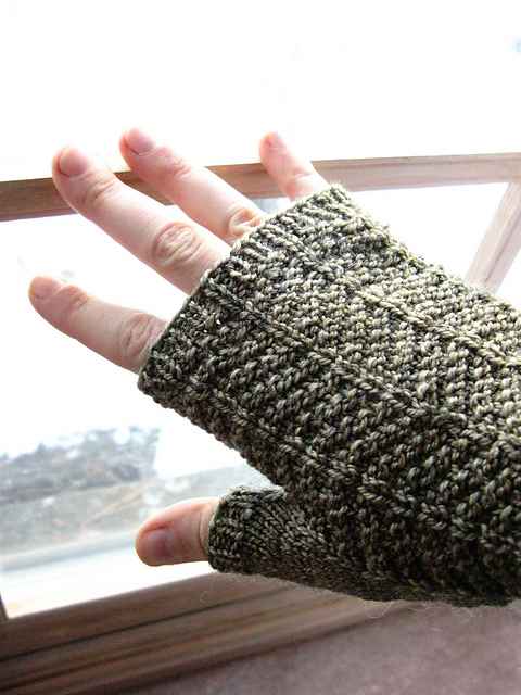 Wheatly Mitts