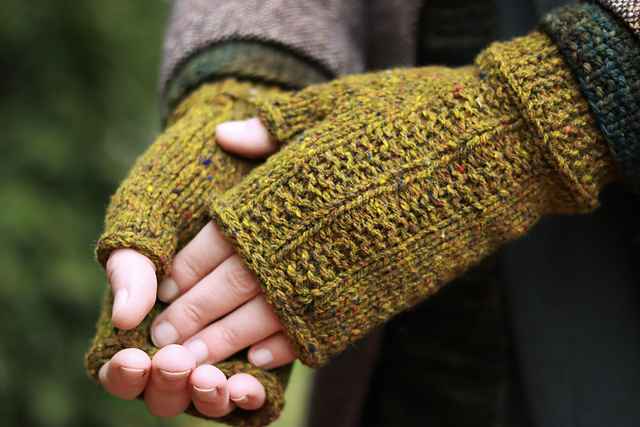 Plinth Mitts