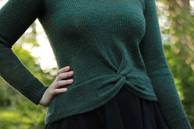 Knot Front Tee DK