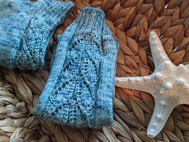 Enneagram No. 2 Socks