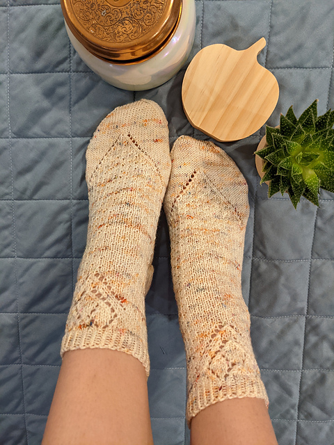 Enneagram No. 9 Socks