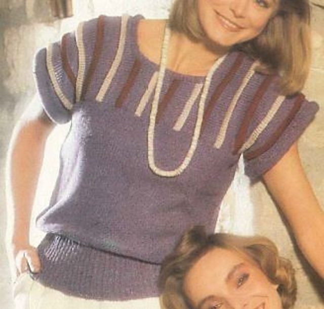 3800 Sweater with pin tucks