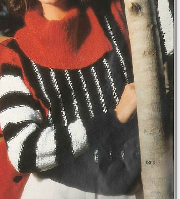 3809 Lady's striped sweater