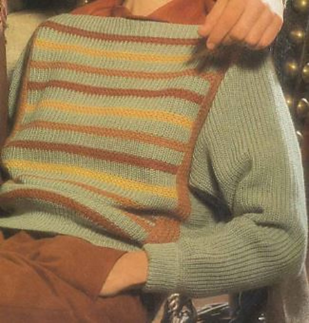 3818 Lady's striped sweater