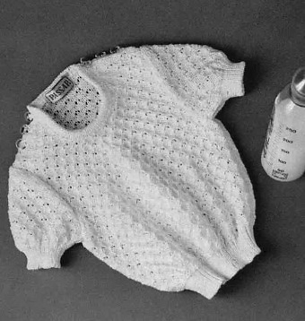 1294 Baby's jumper