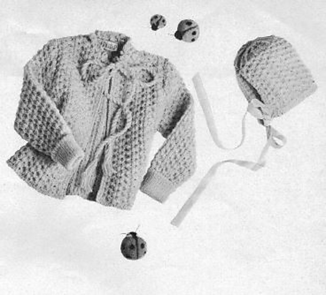 1044 Baby's jacket and bonnet