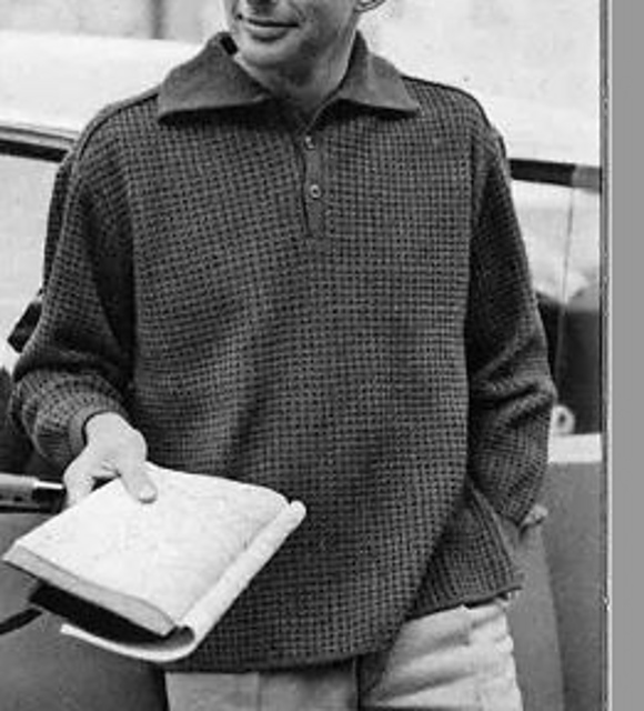 1068 man's woollen shirt