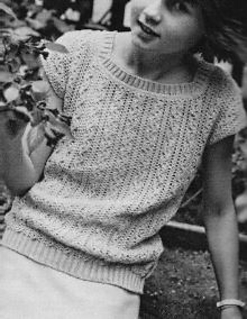 1120 Girl's sleeveless Jumper