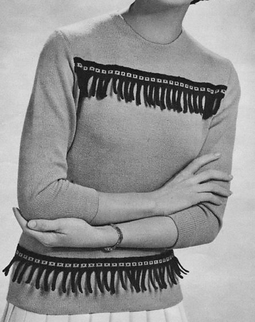 1139 Lady's fringes Jumper