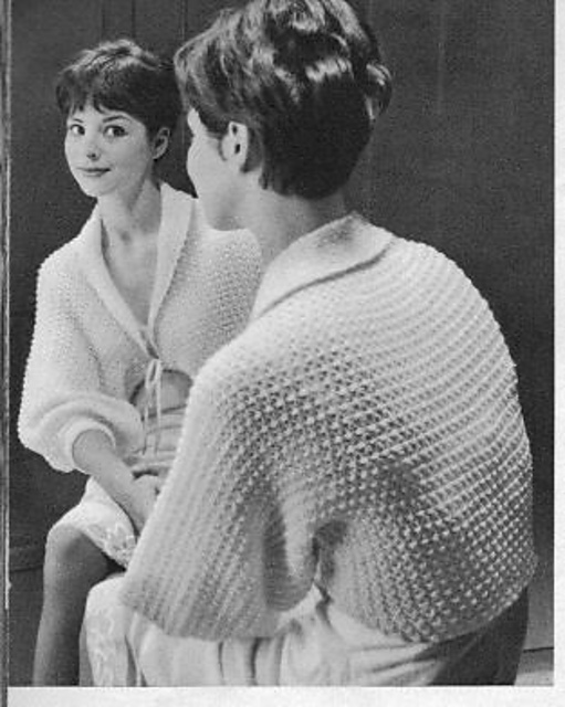 1144 Lady's Bedjacket