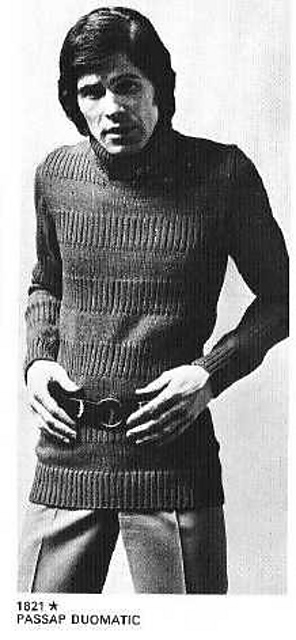 1821 Man's sweater with turtle neck