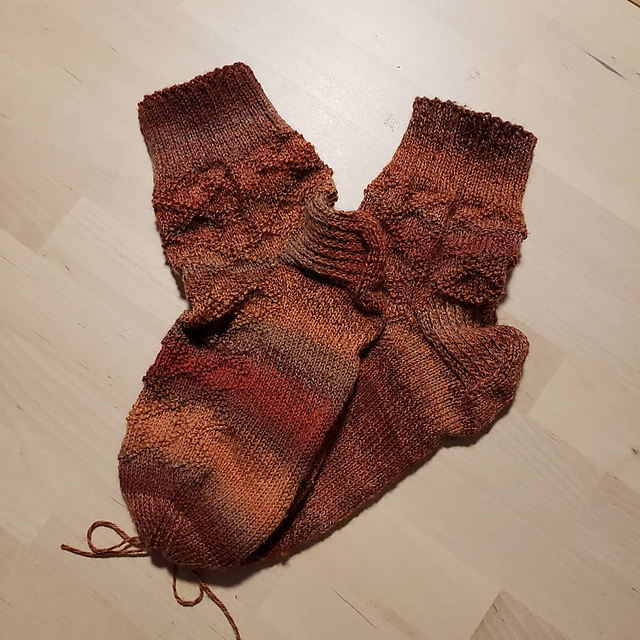 King Charles Brocade Bed Socks