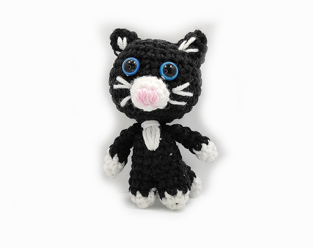 Mini Black Cat