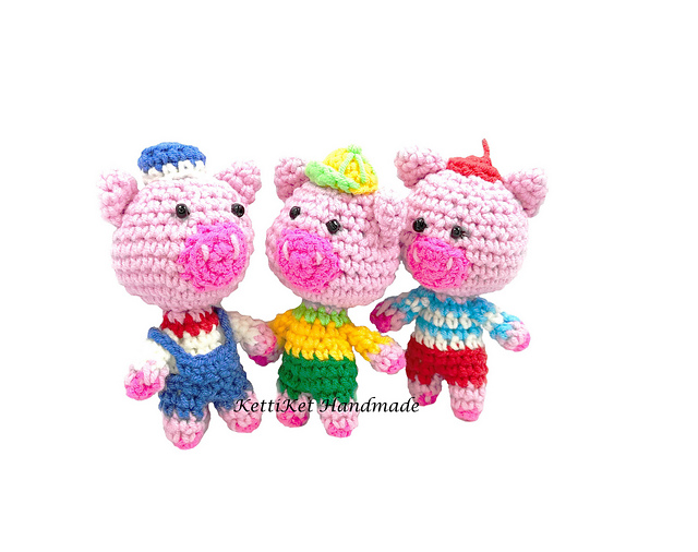 Three Little Piglets