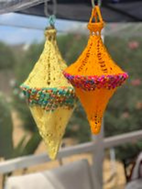 Ravelry: Knitted Lantern pattern by Kaz kew