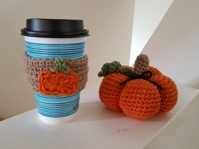 Pumpkin Mug Cozy