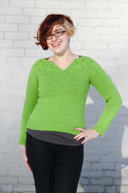 Wreathe Pullover