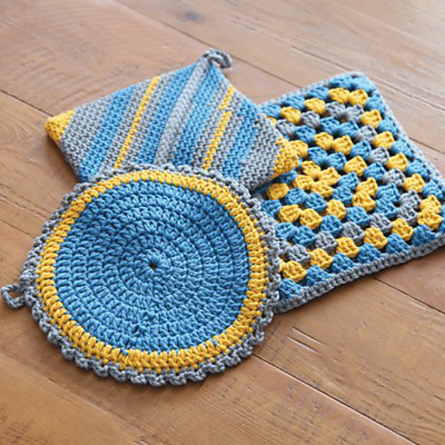 Pot Holders and Trivet