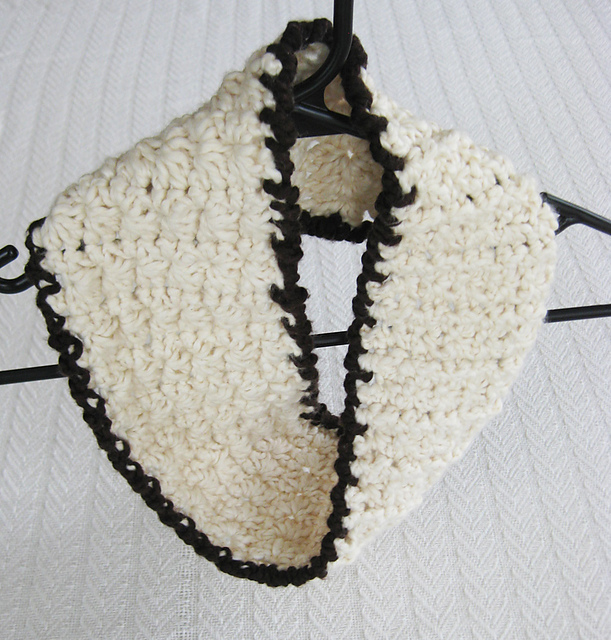 Star Stitch Mobius Cowl
