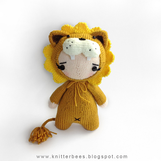 liOnesie-babe in lion costume
