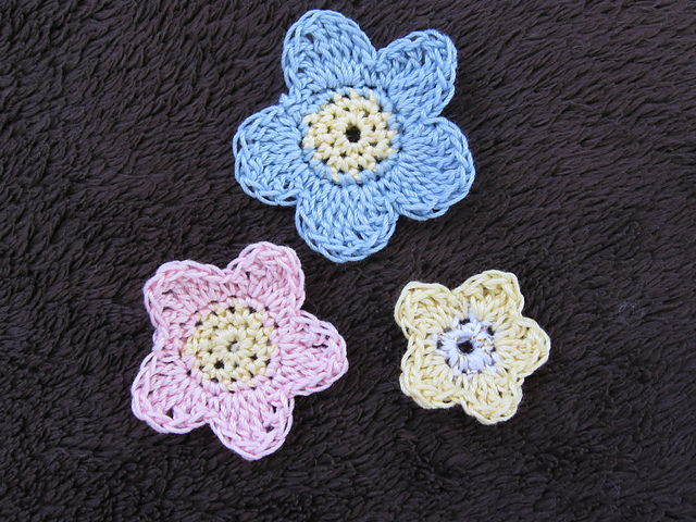 Five Petal Daisies