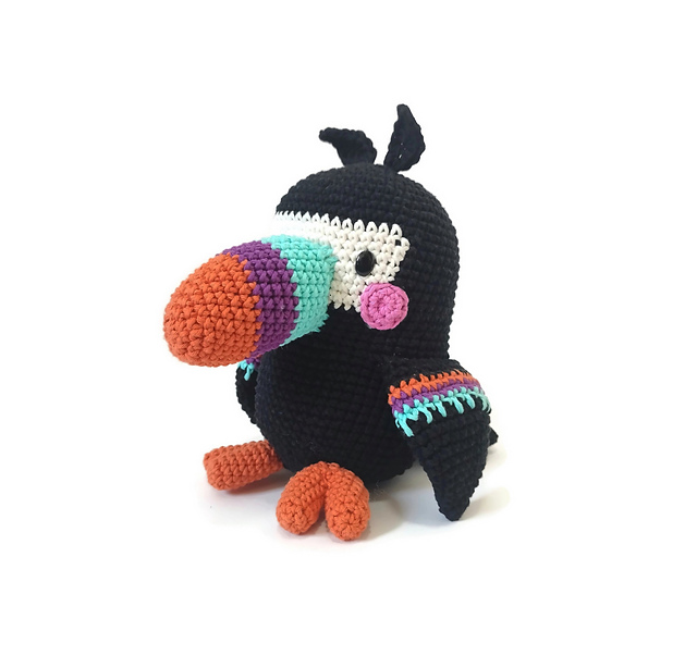 Tiki tucan