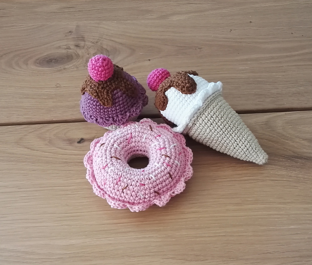 ice cream cone - donut - cupcake - playfood